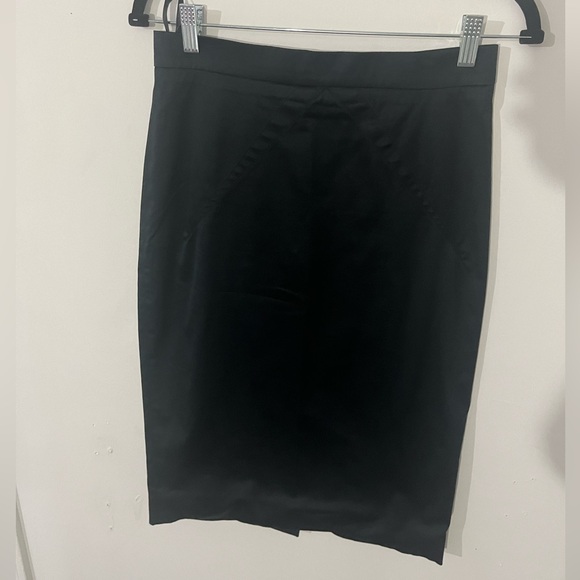 Dolce & Gabbana Black High WaisoPencil Skirt Gold Zipper with Back Slit - Picture 10 of 11